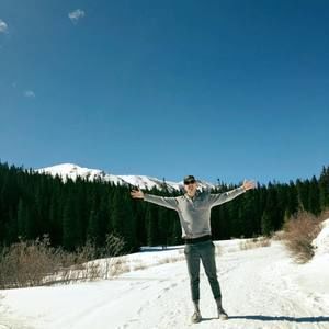 Meet your Posher, Shan